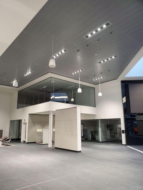 Click Here To Enlarge This Photo Of Porsche Edwalton Nottingham