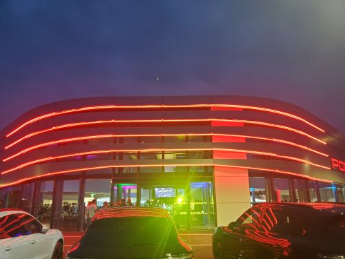 Click Here To Enlarge This Photo Of Porsche Edwalton Nottingham